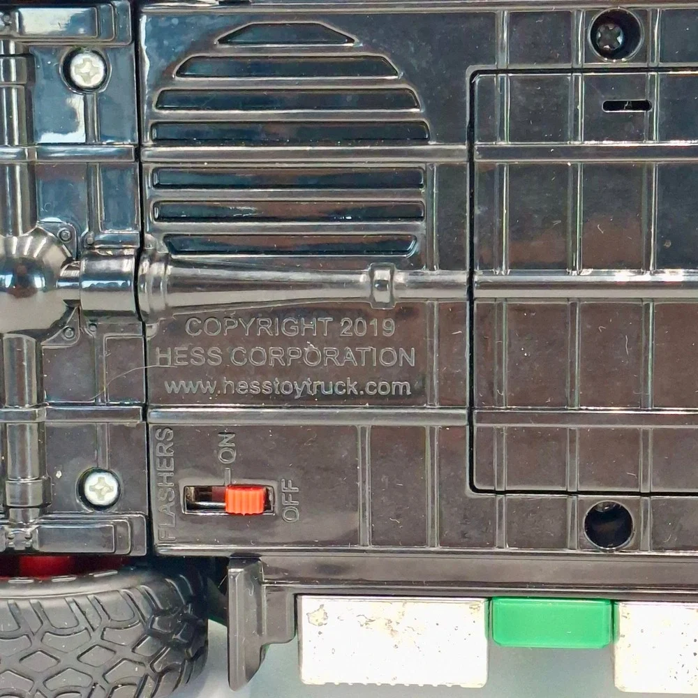 2019 Hess Tow Truck & Rescue Vehicle Lights Tested Tow Truck